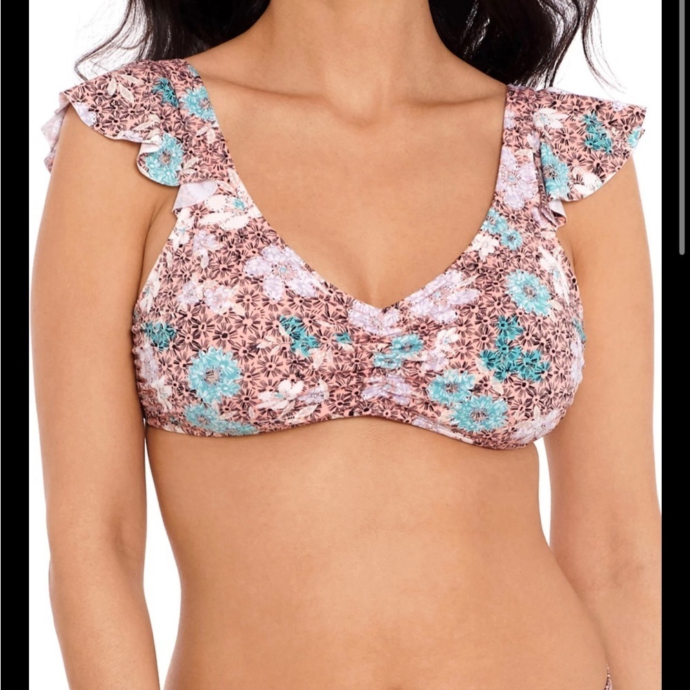 NWT Time and Tru Women’s Print Ruffle Bikini Top‎